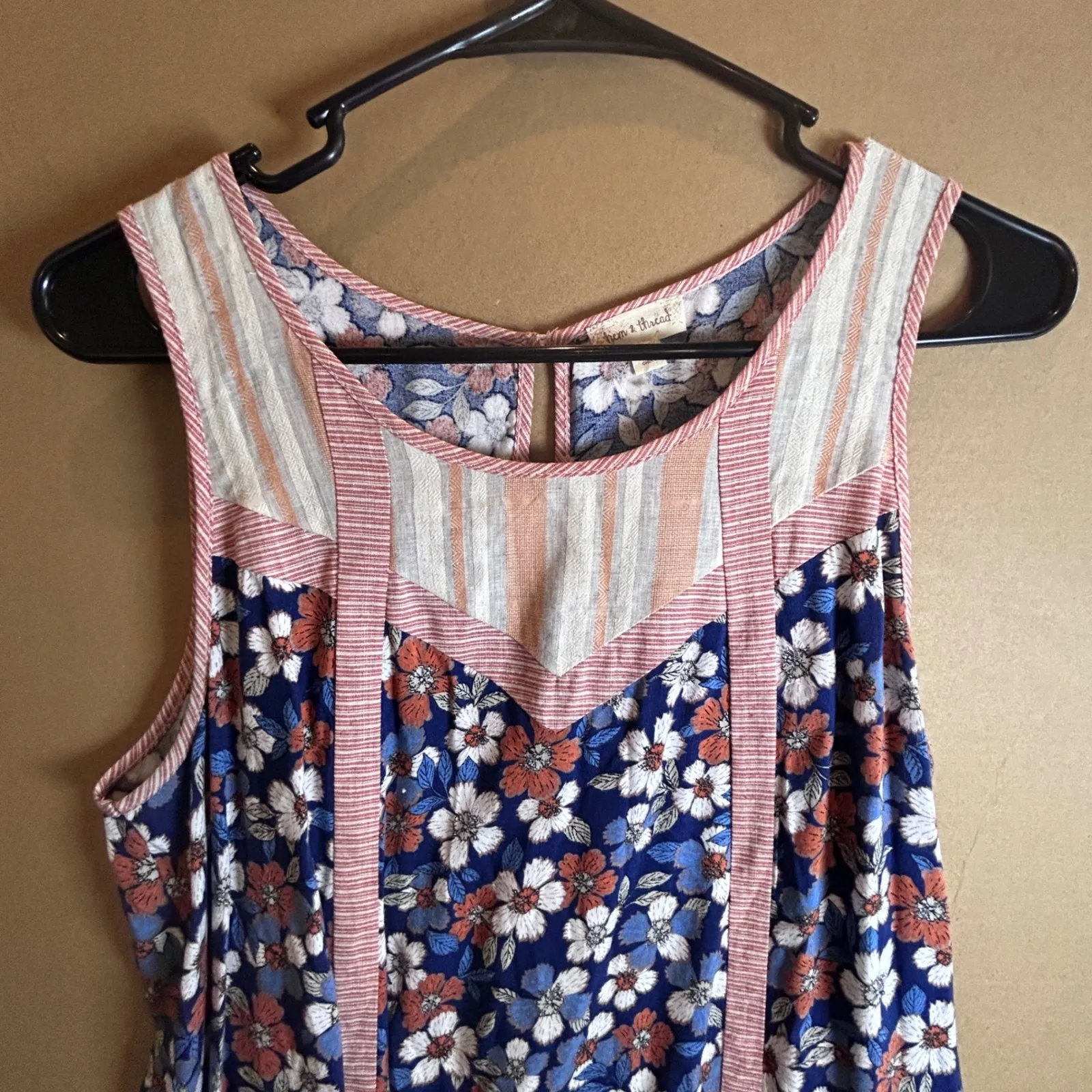 Hem & Thread Floral Print Sleeveless Dress Navy Blue Coral White Blue Size M - Image 3