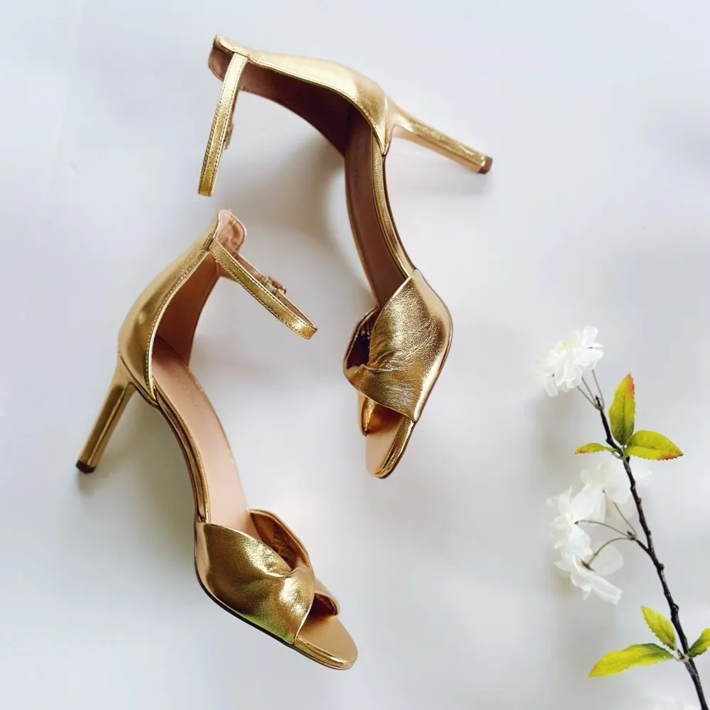 NEW Nordstrom Anders Lea Ankle Strap Sandal Gold Metallic - Image 4