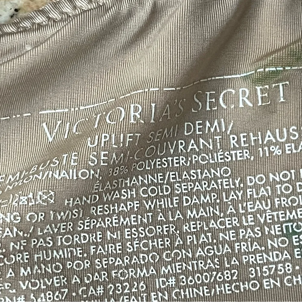 Victorias Secret 34D Bra Tan Uplift Beige Demi Underwire Back Closure Bra - Image 4