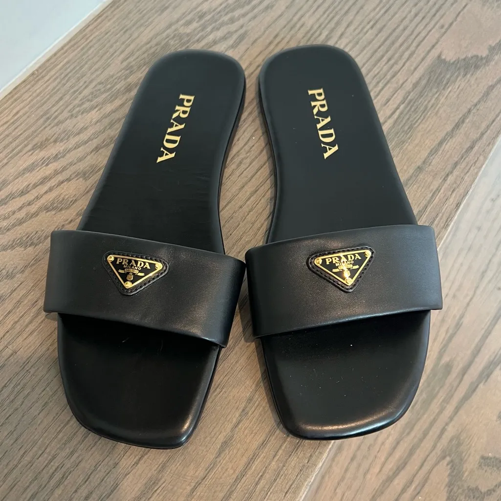 Prada Triangle Logo Slide Sandals in Black Size 36 New - Image 4