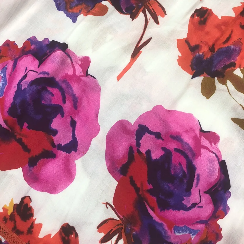 E by Eloise Rose Floral Ruffle Trim Blouse‎ XS - Image 3