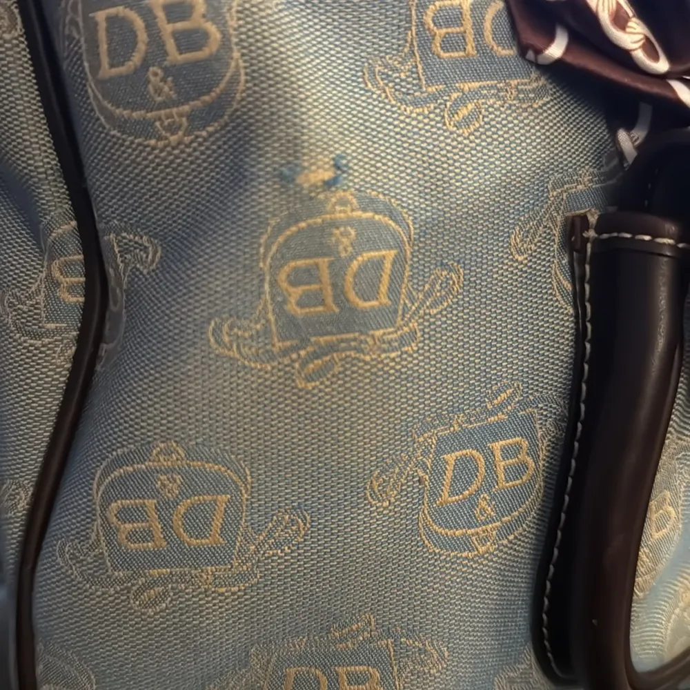 Dooney & Bourke East West Canvas / Leather Trim Donegal Crest Tote Shoulder Bag - Image 15