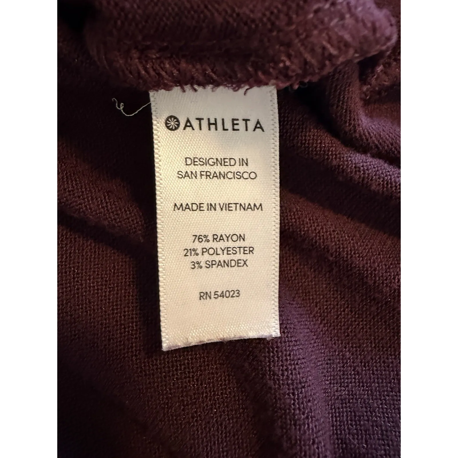 Athleta Lombard Sweater Auberge‎ Lightweight Womens Small Top Athleisiure Maroon - Image 6