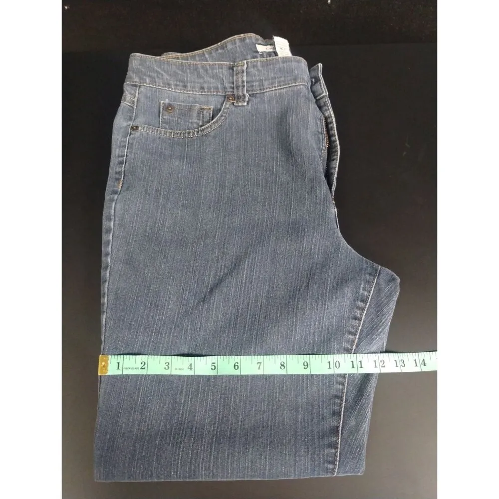 Crofts & Barrow Women's Stretch Blue Jeans Size 18 SKU 1963 - Image 4