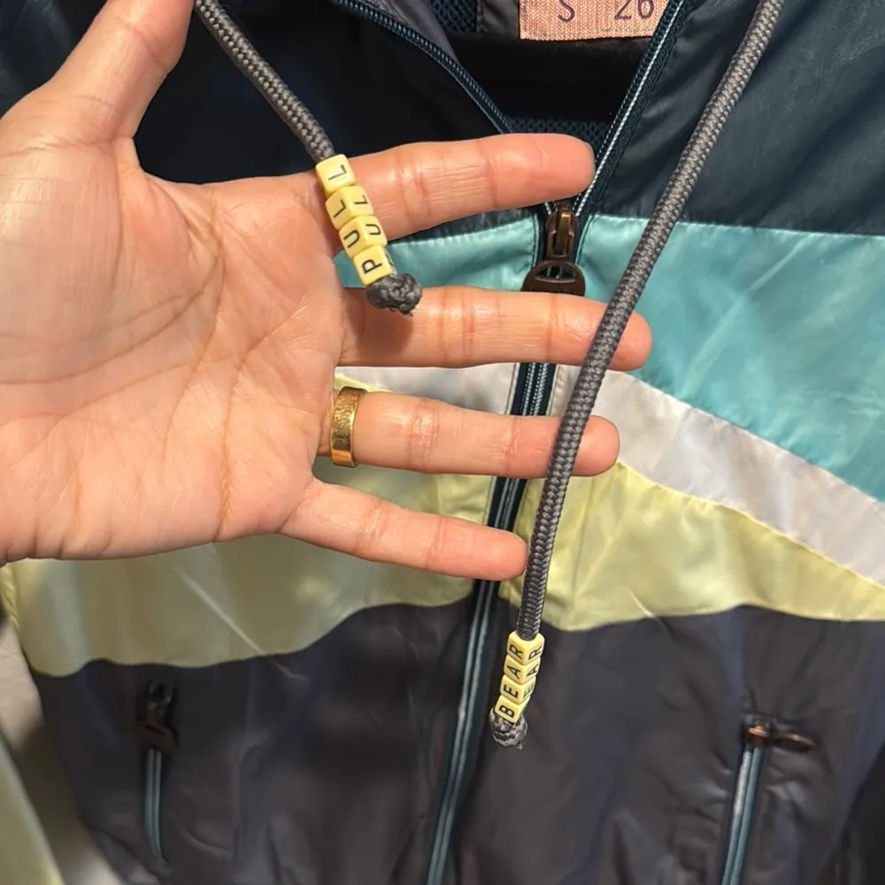 Pull & Bear Colorblock Windbreaker Jacket - Image 3