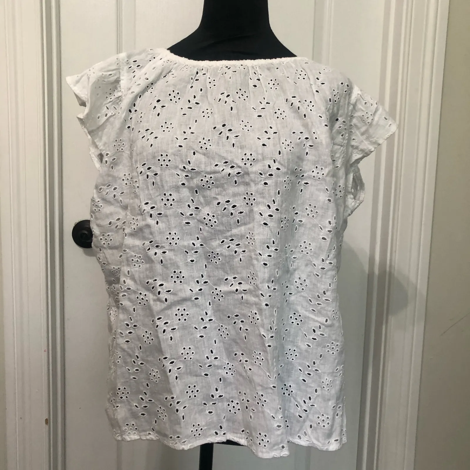 Charter Club Women's Luxury Linen Eyelet Blouse Short‎ Sleeve White Size XL NWT - Image 2