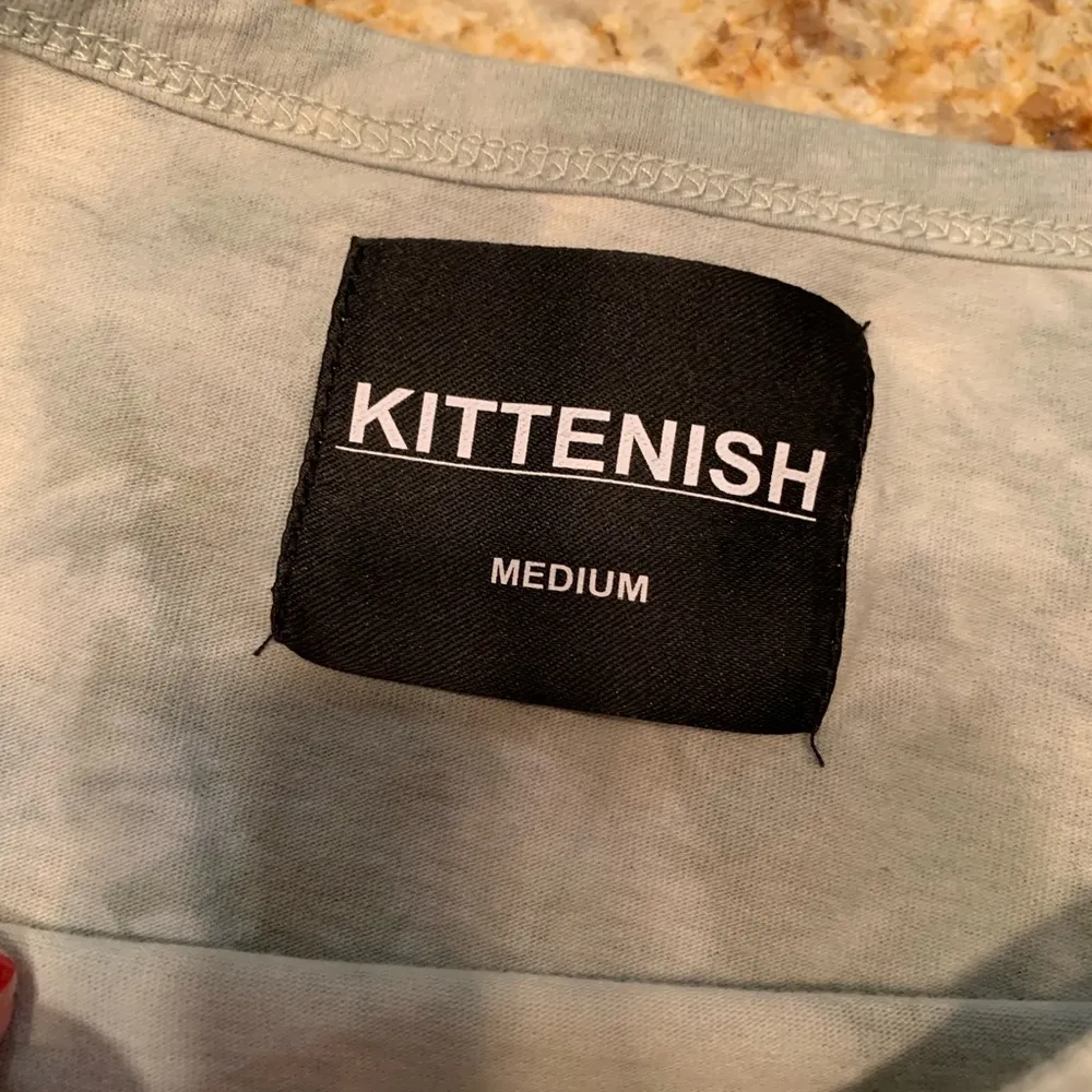 Kittenish Cropped Top Womens Size M Medium Green Tie Dye Long Sleeves Pullover - Image 5