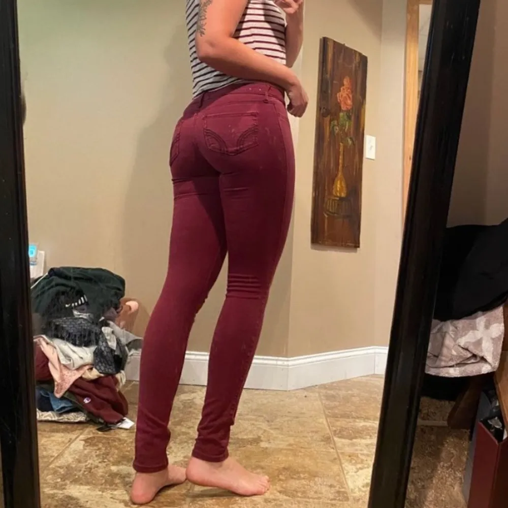 Hollister Maroon Skinny Jean - Image 4
