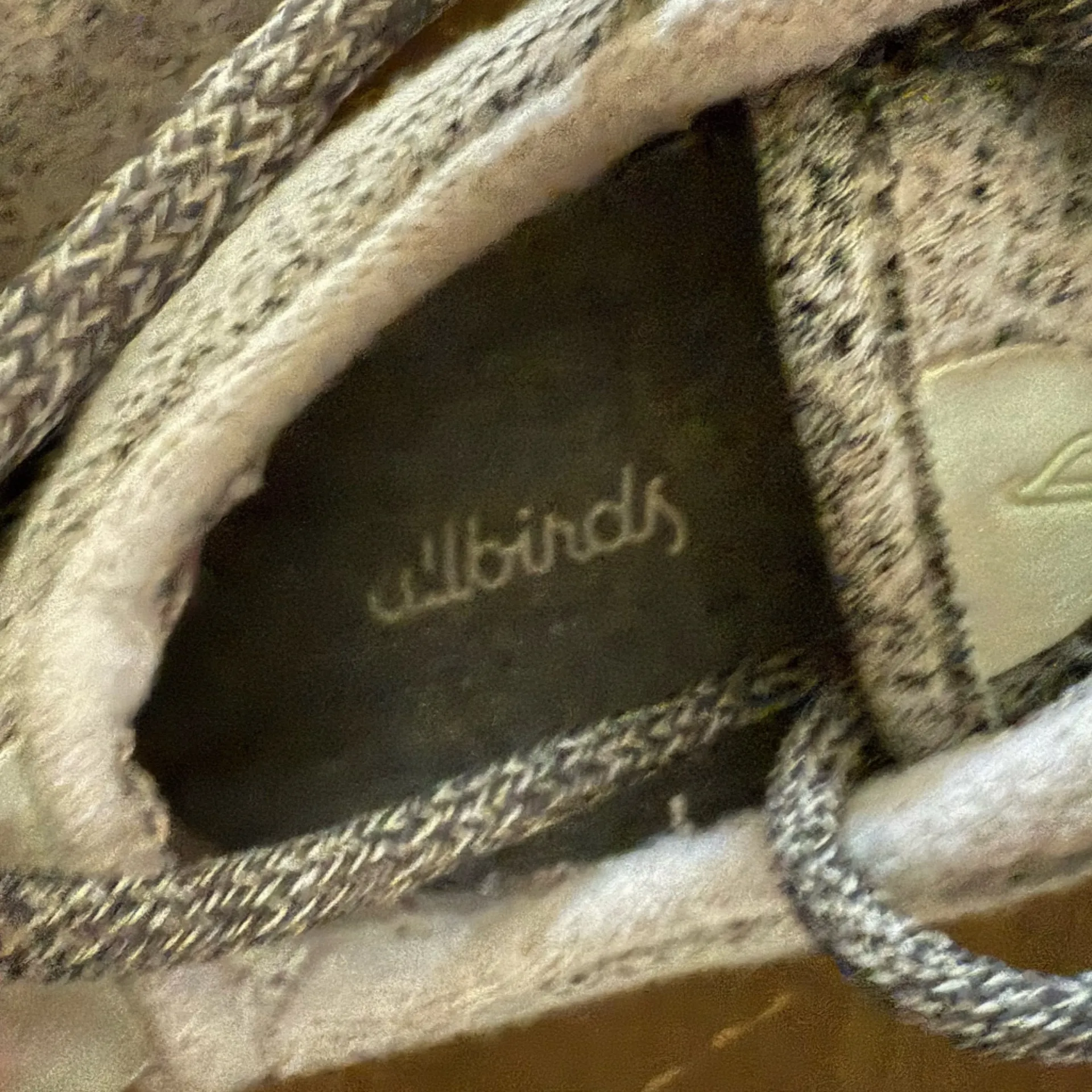 Allbirds Women's gray Wool Runners US 7 - Image 3