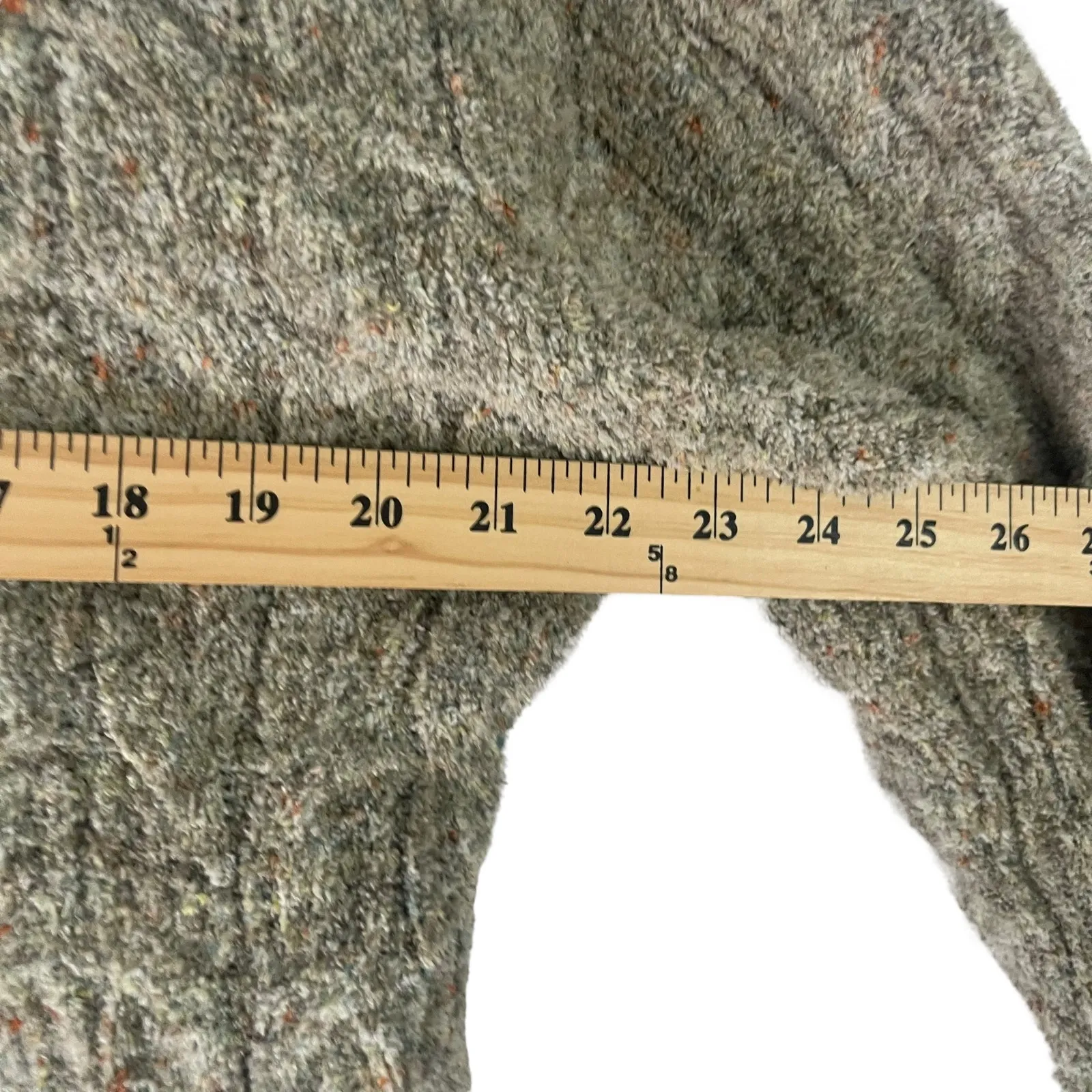 Jessica Simpson Women's‎ Size Medium Speckled Green Soft Sweater - Image 7