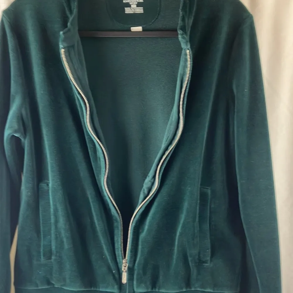 Jones New York Sport hunter green velour track jacket size medium - Image 7