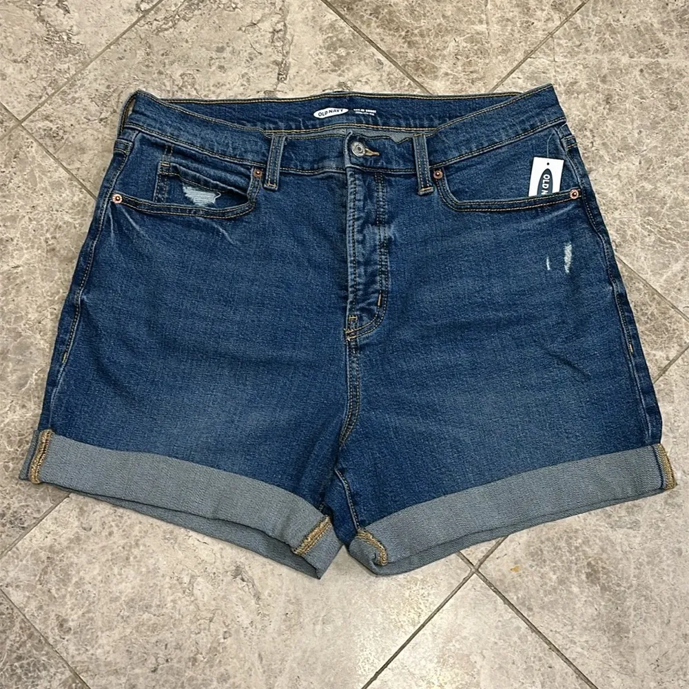 Old Navy Sky High Button Fly Cuffed Jean Short Size 14 NEW 5” Inseam - Image 2