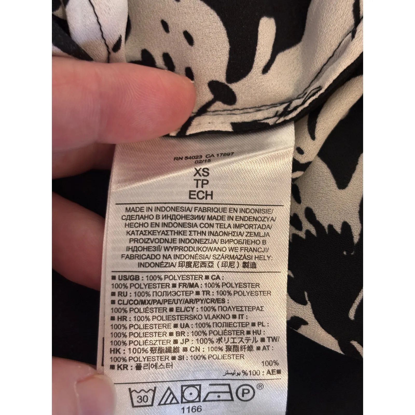 Banana Republic XS Black White Floral Cami Tank Racerback Whimsigoth Semi Sheer - Image 5