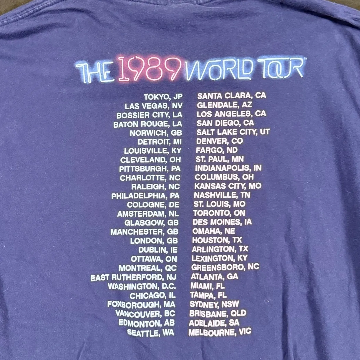 Taylor Swift The 1989 World Tour Graphic T Shirt Purple Women's XL double sided - Image 4