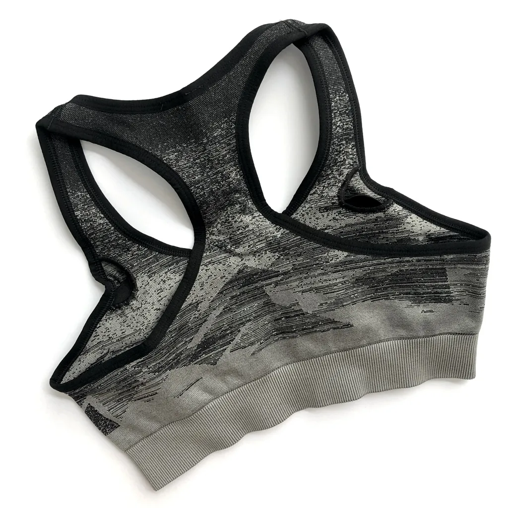 Gymshark Adapt Ombré Seamless Sports Bra & Ruched Spots Bra Set - Image 5