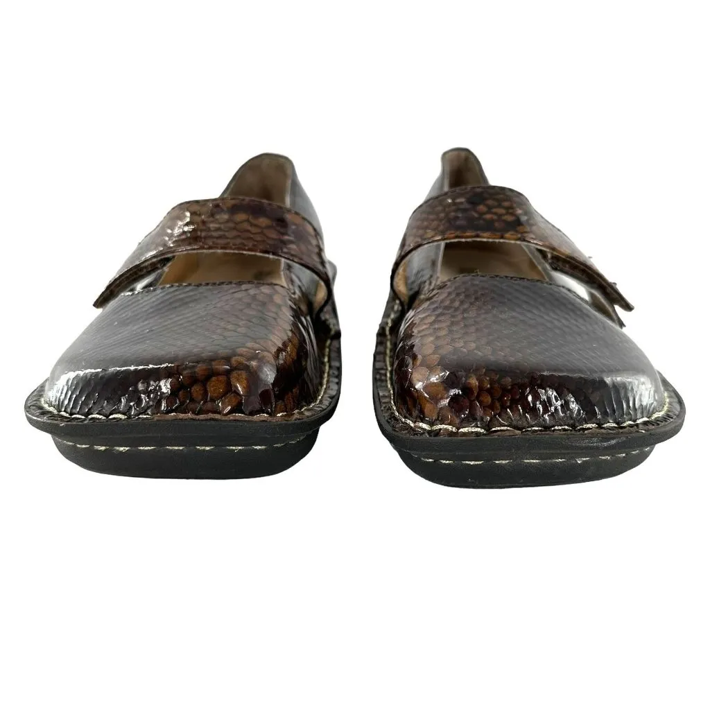 Alegria Brown Croc Embossed Patent Leather Mary Jane Flats Size 38 Comfort Shoes - Image 4