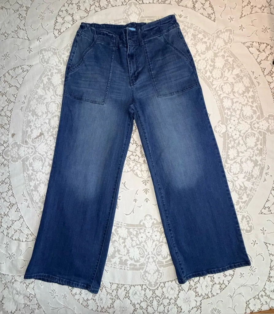 Draper James women’s High Rise Wide Leg Dark Patch Pocket Blue Jeans size 12 - Image 1