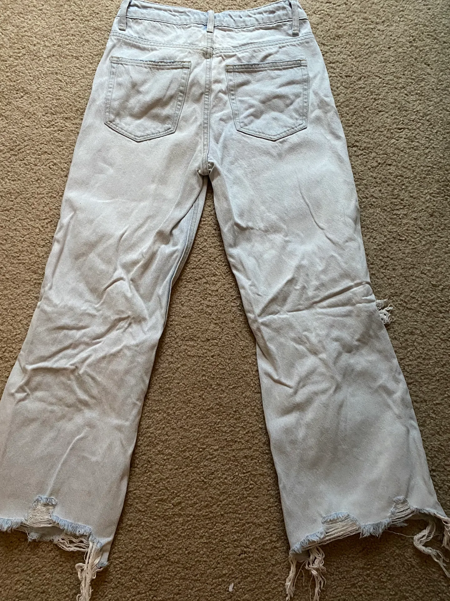 Vervet Light Wash Denim - Image 4