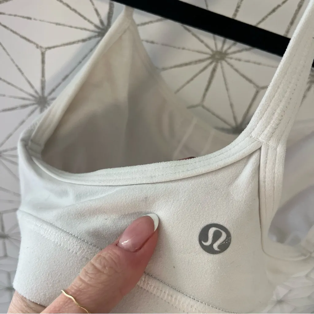 Lululemon Power Y Bra White - Image 4