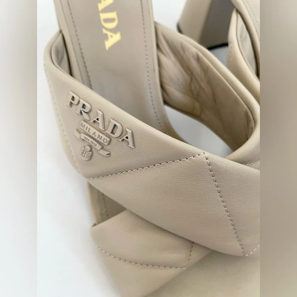 Prada Beige pebbled leather quilted criss cross 65mm block heel mules EU 40 - Image 14