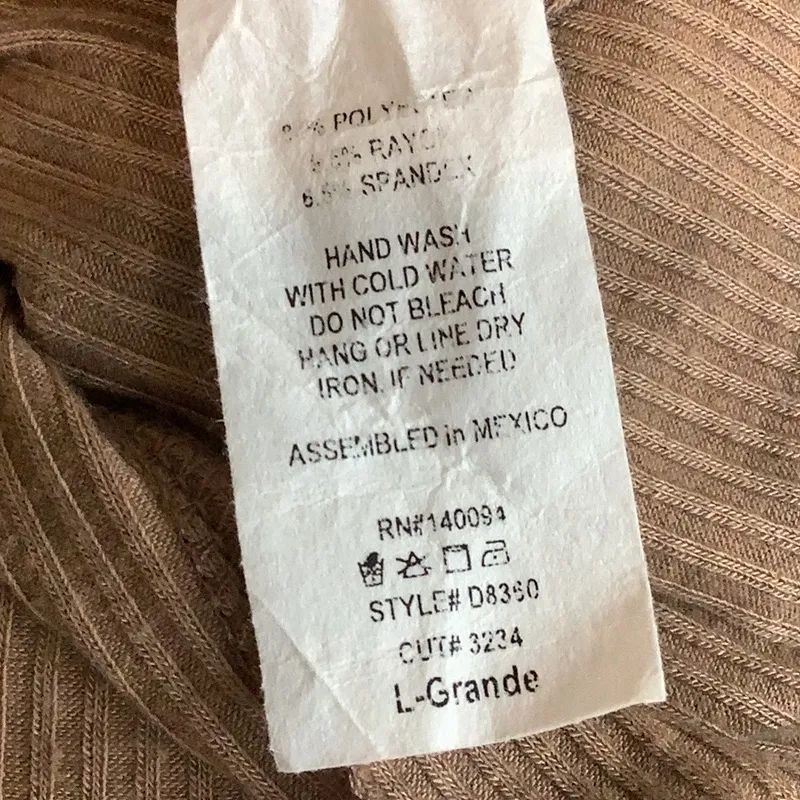 See You Monday Size Large Beige Ribbed Maxi 3/4 Dress. Preloved - Image 6