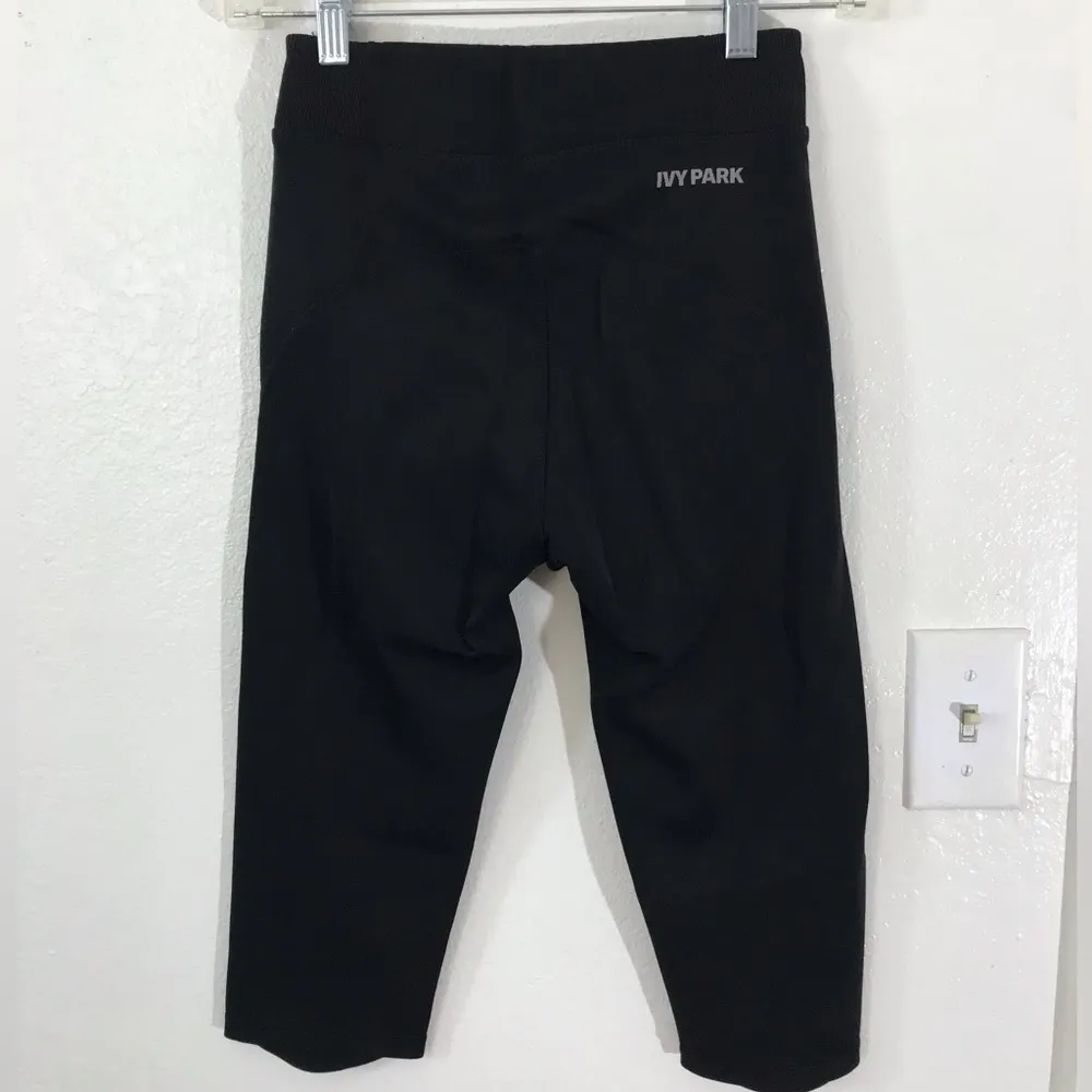 Ivy Park black capri activewear exercise leggings - Image 4
