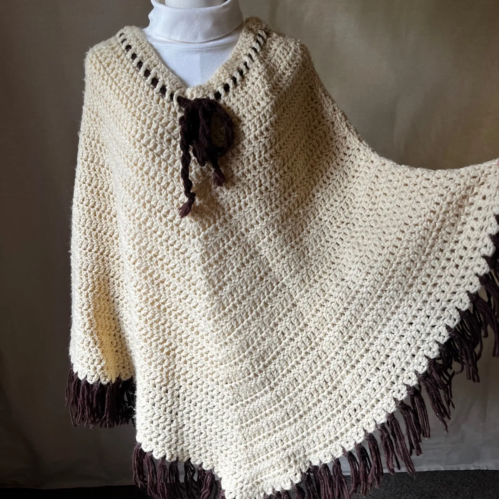 Vintage Hand - Image 6