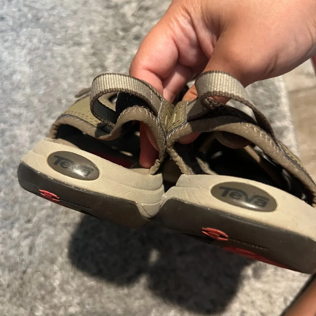 Teva Sandals size 8 - Image 6