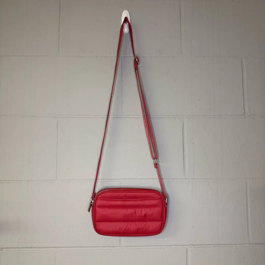 Lululemon Wunder Puff Crossbody Camera Bag 2L in Vintage Rose Crossbody Purse - Image 7