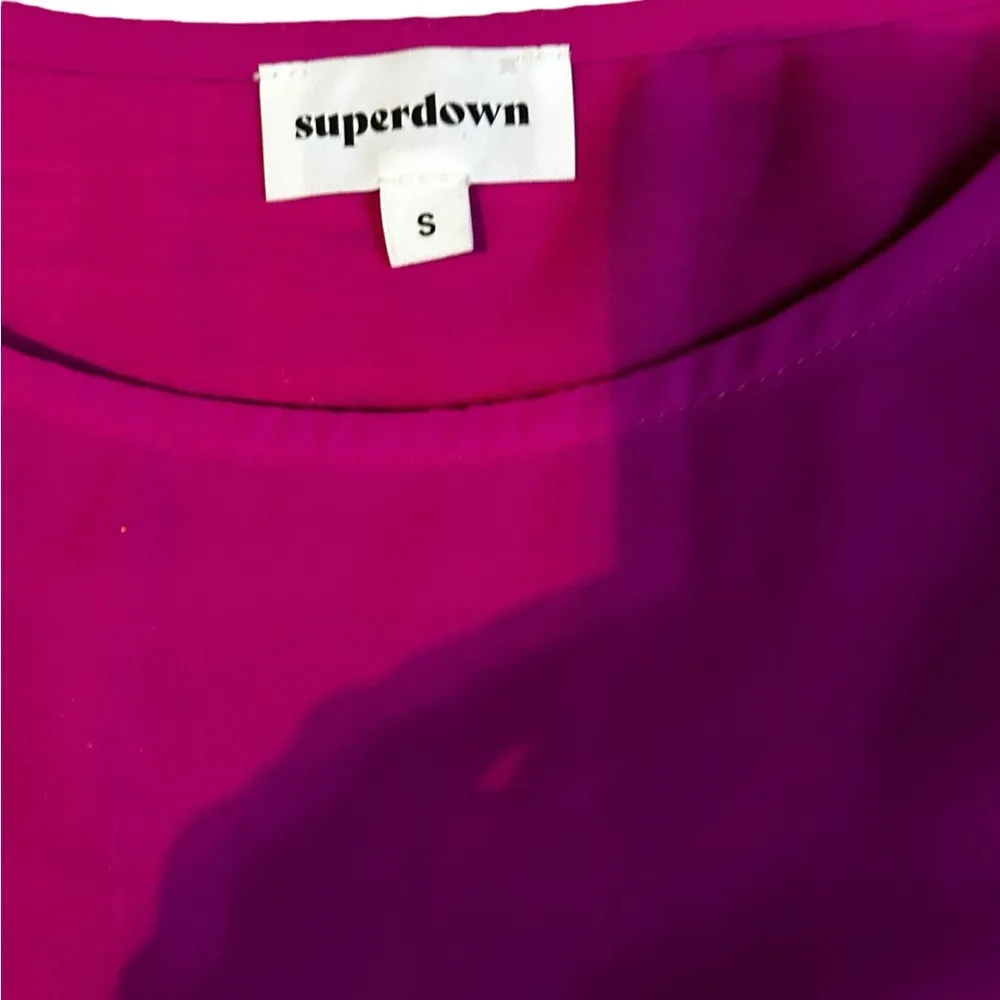 superdown Jemma Tie Front Shirt in Fuchsia Side Zip Revolve Sz Small Revolve - Image 10