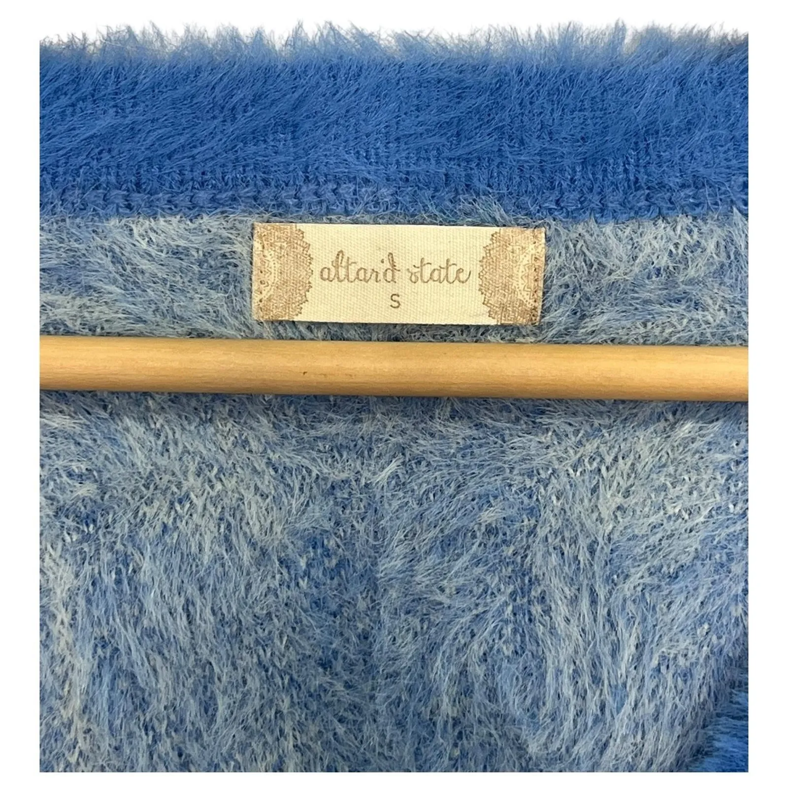 Altard State Cardigan Sweater Womens Small Blue White Fuzzy Plaid Cropped - Image 3