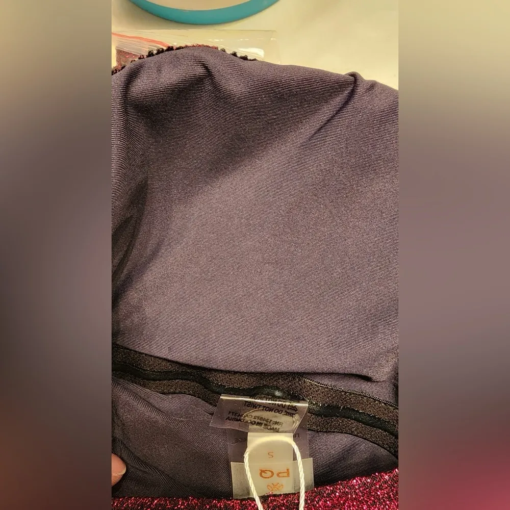 PQ Swim Garnet Ruched One Piece Women’s Strapless Burgundy Swimsuit Size Small Red - Image 12