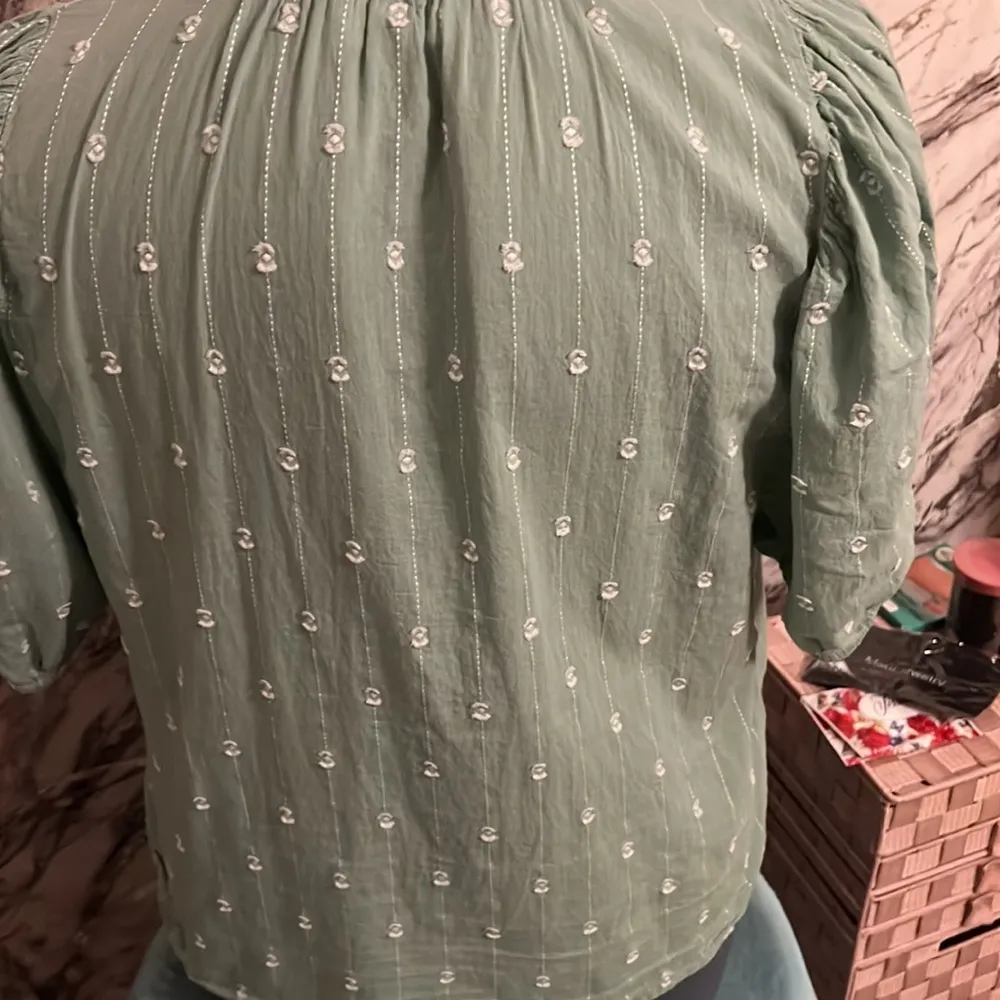 Ladies blouse Sz L by Universal Threads Goods Co. Green Size L - Image 5