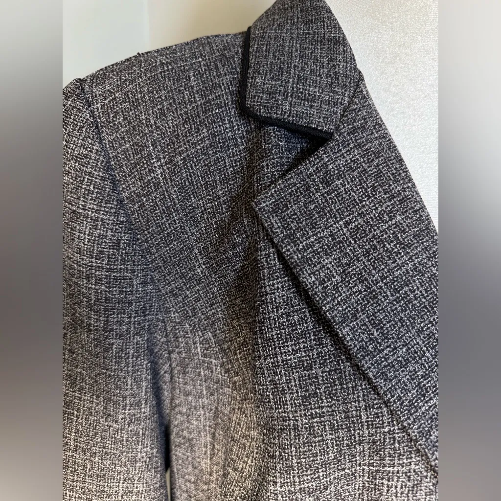 Sag Harbor Gray Pant Suit Women’s 12 Career Officecore Work Set Classic Capsule - Image 2