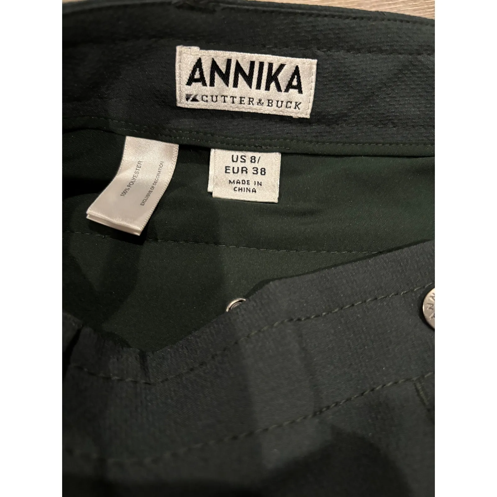 Cutter & Buck Annika Golf‎ Shorts Womens New with Tags Dark Green - Image 4