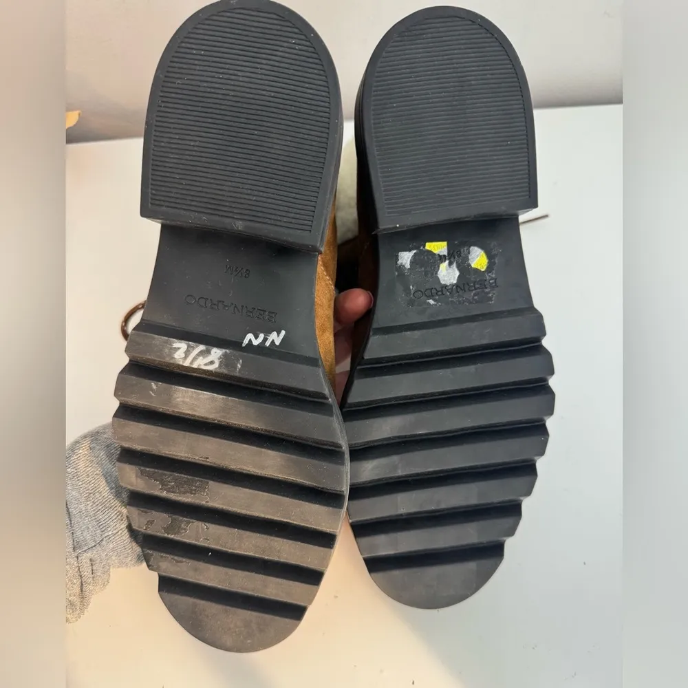 Bernardo Studio Women Dash Brown Suede Faux Fur Cuff Lace Ankle Boots sz 8.5 - Image 9