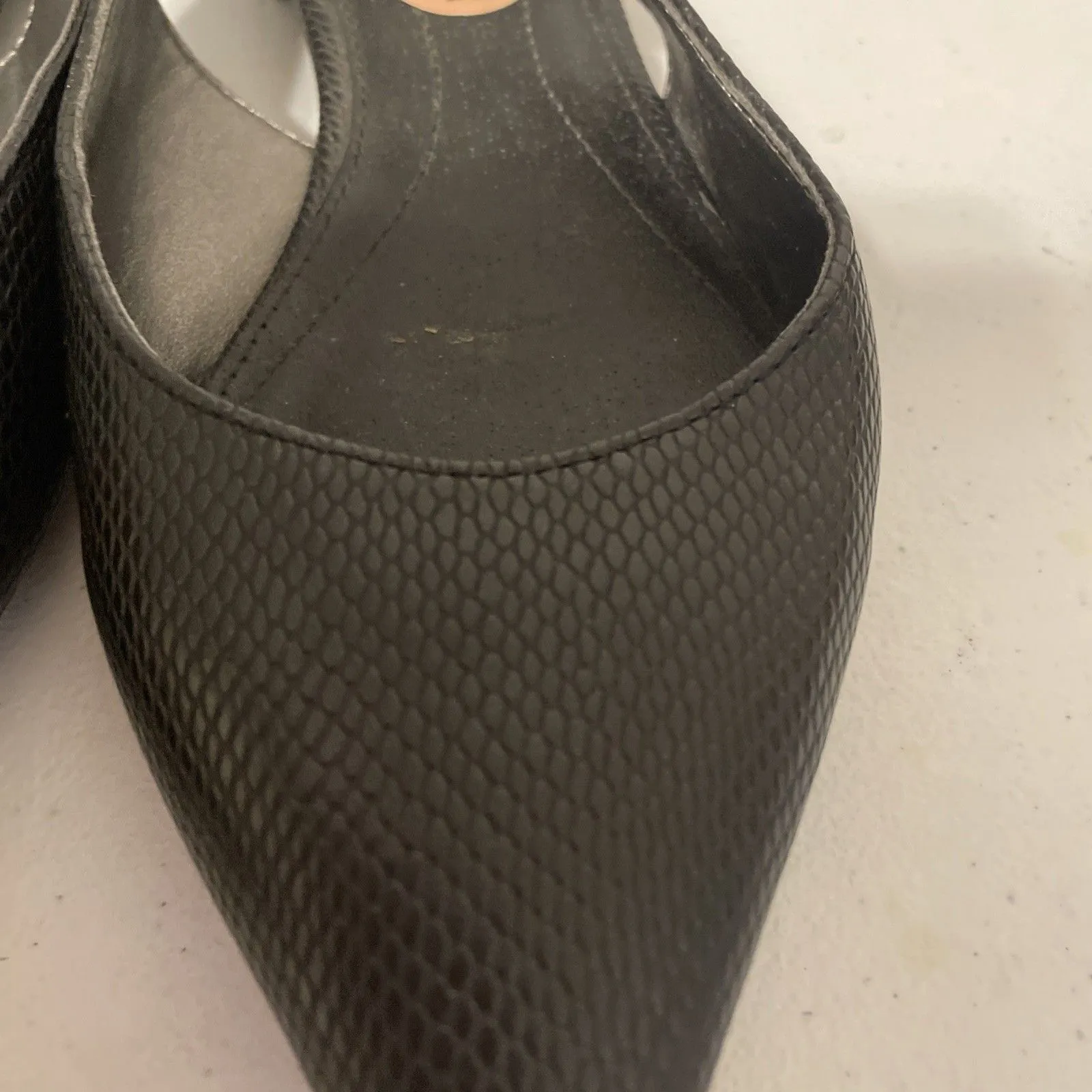 Circus by Sam Edelman Circus Sam Edelman Black Textured Pointed Toe Slingback Flats 7 - Image 4