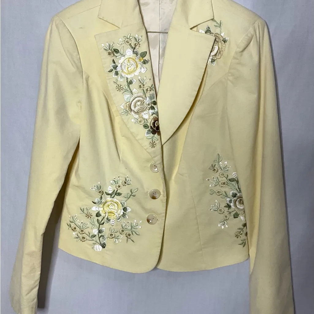 Yank Sz M Women's Yellow Floral Heavy Embroidered‎ Jacket Lined Y2K Cottagecore. Size M - Image 3