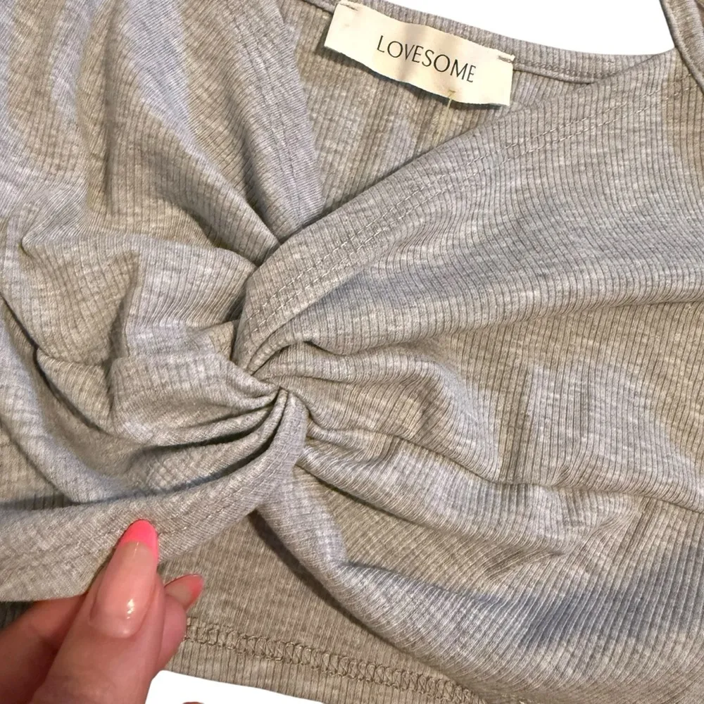 Lovesome Size L Twist Front Micro Crop Top Light Gray Ribbed Stretch Neutral NWT Size L - Image 4