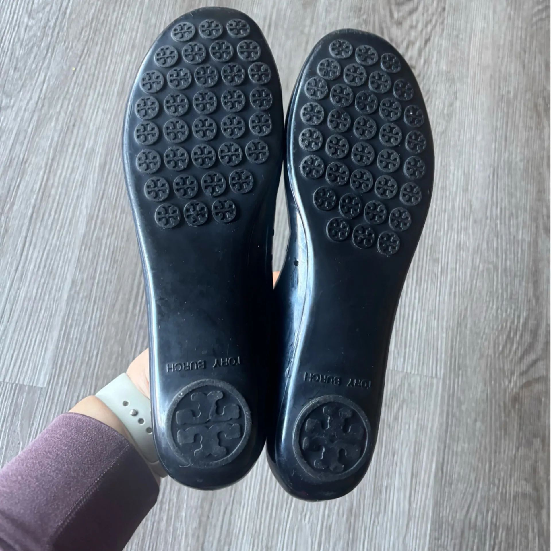 Tory Burch Black Jelly Women's Flats - Image 4