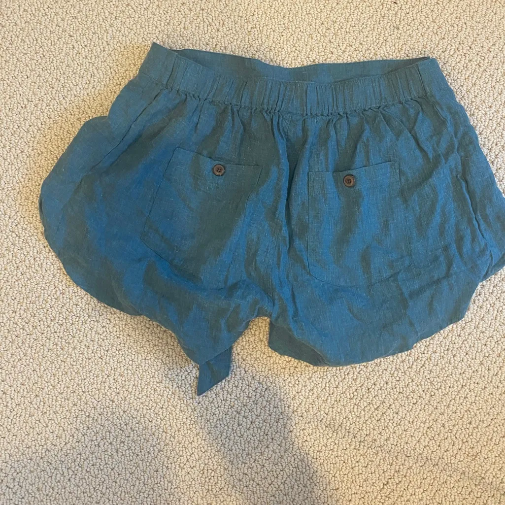 NWT patagonia paper bag shorts - Image 3