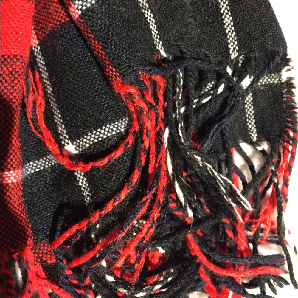 Plaid Scarf - Image 3
