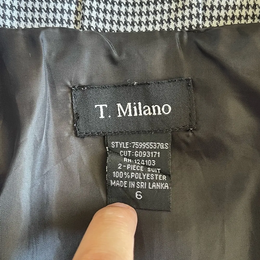 Milano Black and White Structured Blazer Size 6 - Image 3