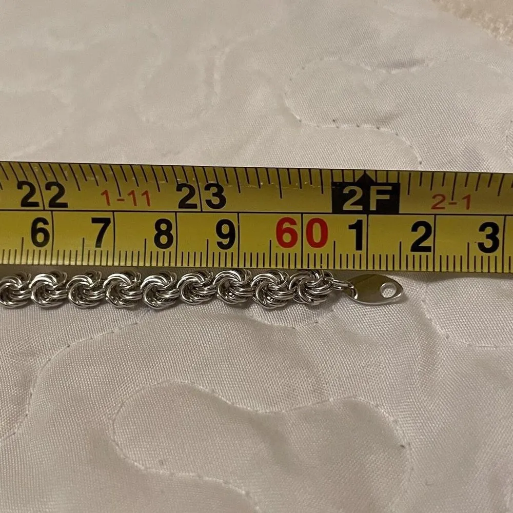 Gorgeous Signed Trifari Costume Necklace - Silver Tone Chain - Image 11