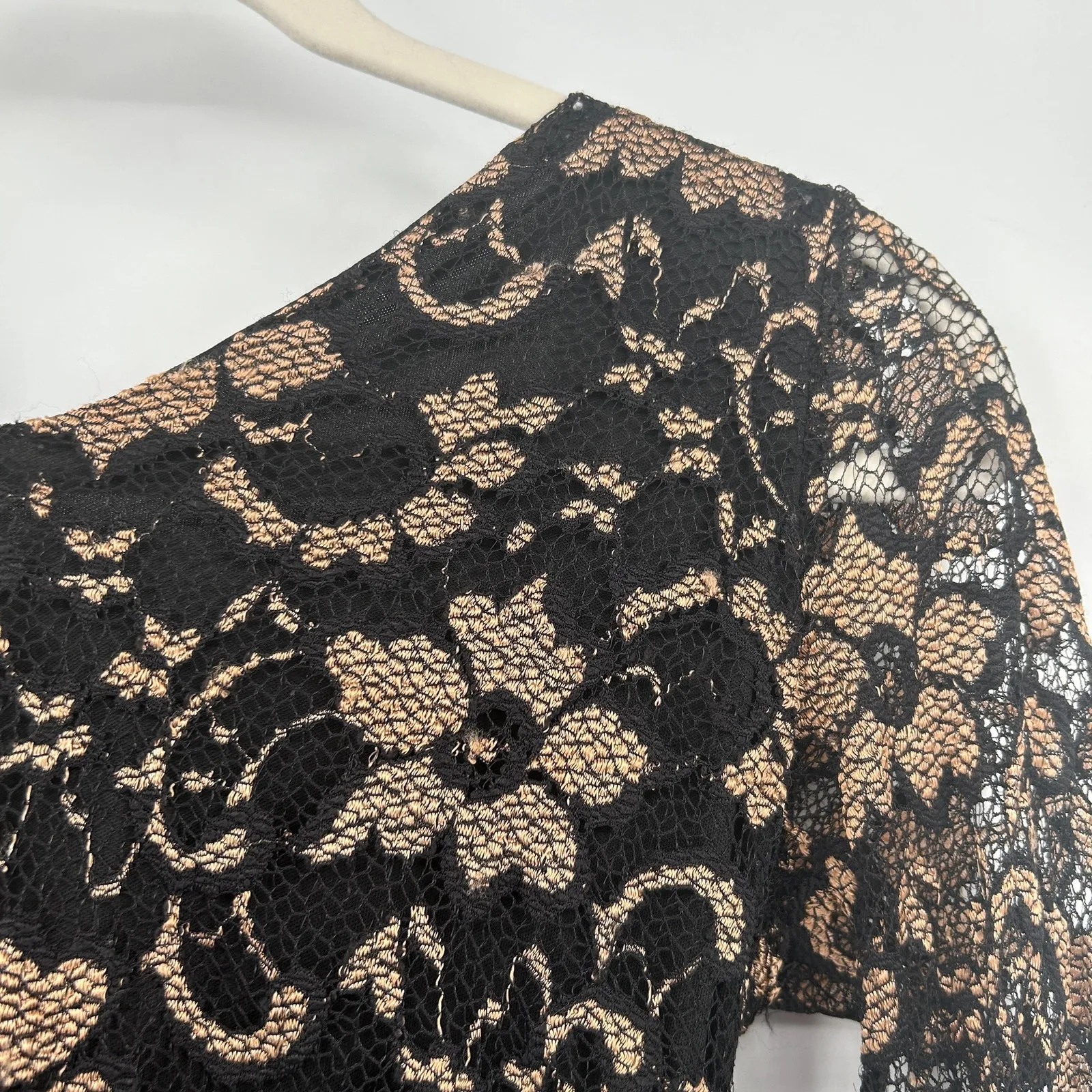 Womens Vampy‎ Whimsigoth Dark Back Bow Lace Floral Long Sleeve Peplum Top Black Size XS - Image 2