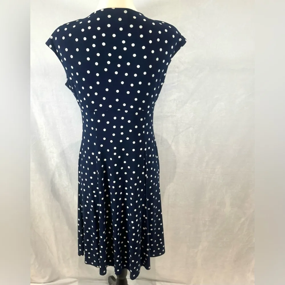 navy and white polka dot empire waist dress size 2 - Image 4
