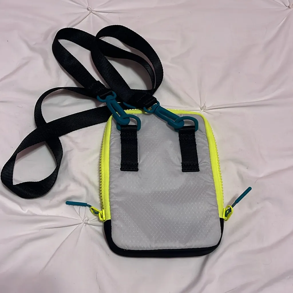 Lululemon Pink and Yellow Crossbody Bag - Image 2