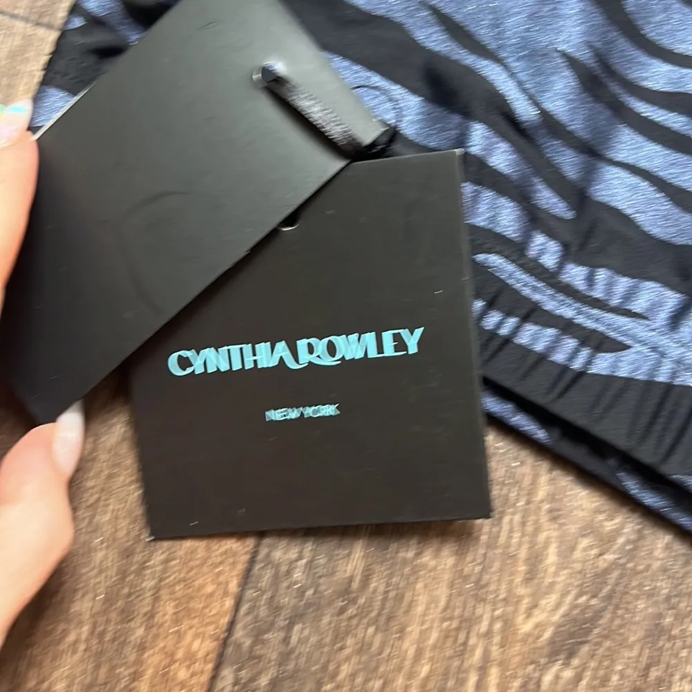 Cynthia Rowley Roseland Sports Bra Zebra Metallic - Image 3