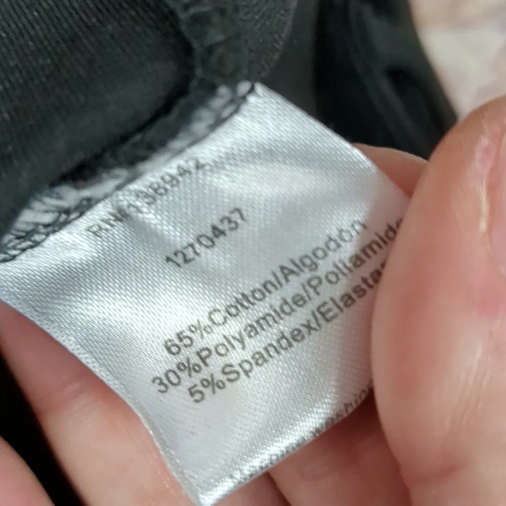 Donnée par dieu black pants size medium - Image 6