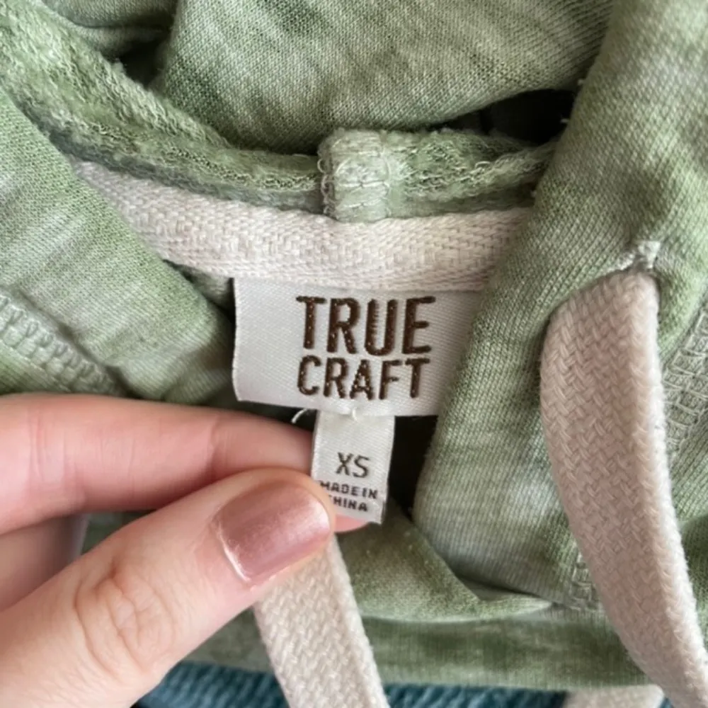 XS- True Craft Green, Yellow, and White Lightweight Hoodie - Image 4